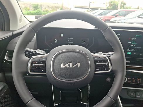 New 2026 Kia Carnival SX Prestige FWD image 15