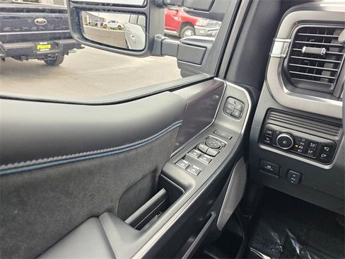 New 2026 Ford F250 Platinum w/ Tremor Off-Road Package image 30