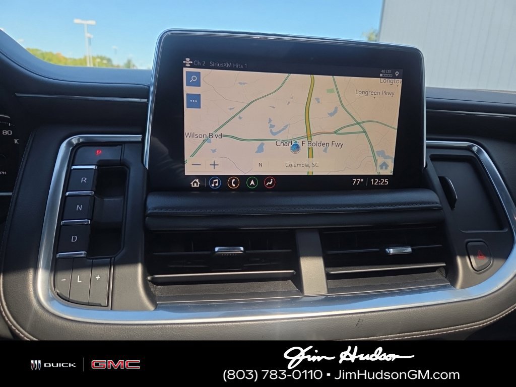 Used 2021 Chevrolet Suburban Z71 w/ Z71 Signature Package AWD/4WD image 7