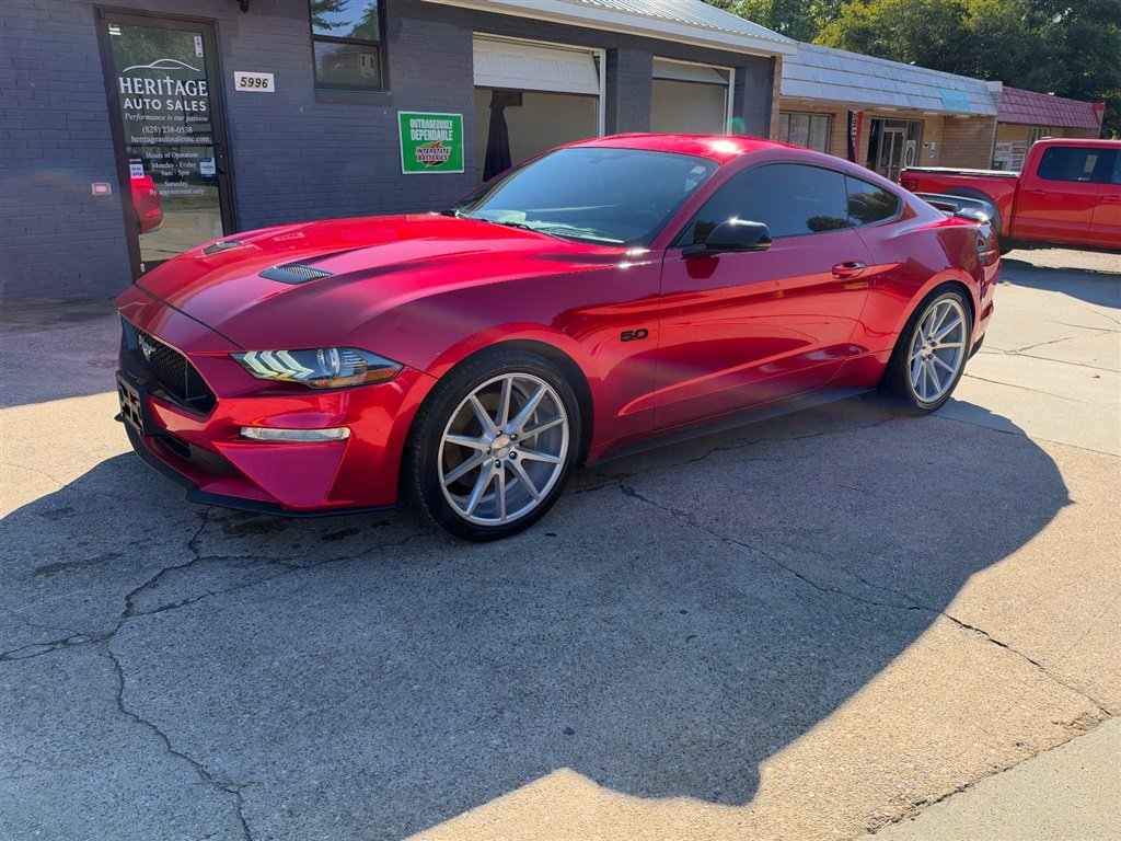 Used 2019 Ford Mustang GT w/ GT Performance Package RWD image 1