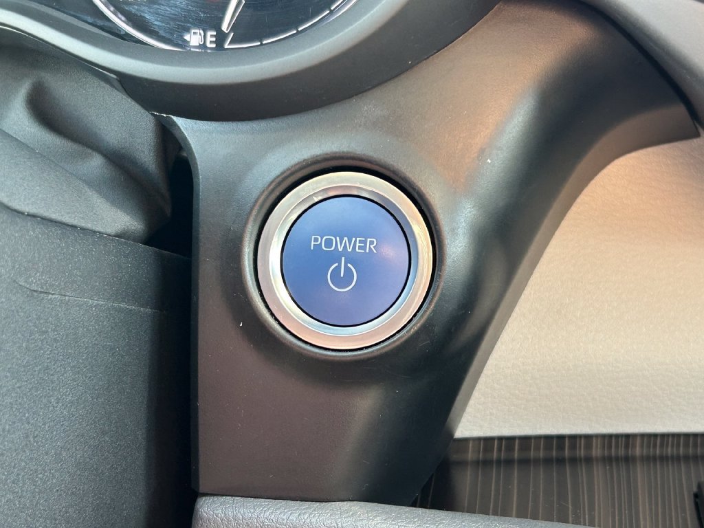 Certified 2023 Toyota Sienna Limited AWD/4WD image 30
