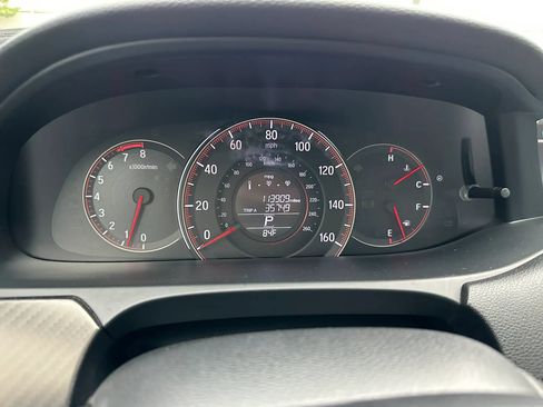 Used 2016 Honda Accord Sport image 24