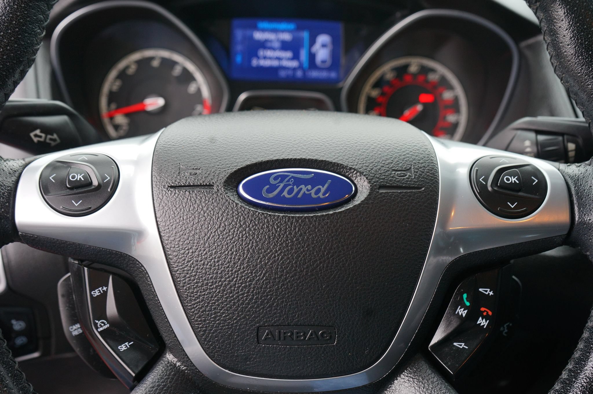 Used 2013 Ford Focus ST FWD image 16