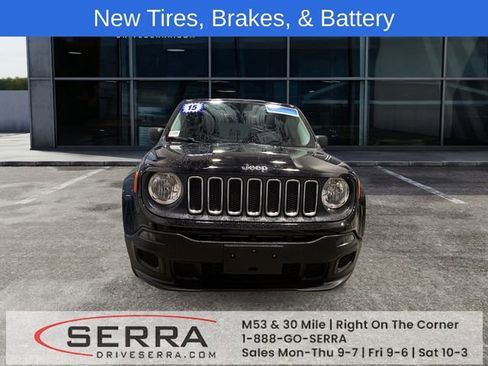 Used 2015 Jeep Renegade Sport w/ Power & Air Group image 6