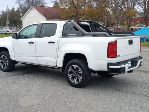 Used 2022 Chevrolet Colorado Z71 image 4