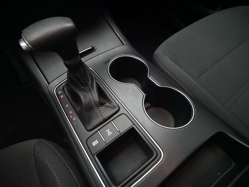 Used 2019 Kia Sorento AWD image 13
