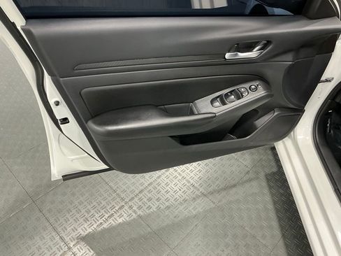 Used 2022 Nissan Altima 2.5 S image 34