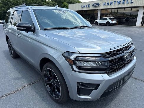 Used 2024 Ford Expedition Limited RWD image 1