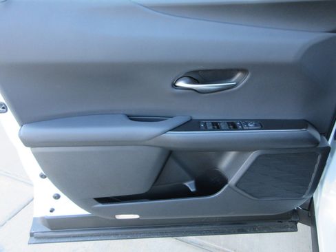 New 2025 Lexus UX 300h 300h Premium image 25