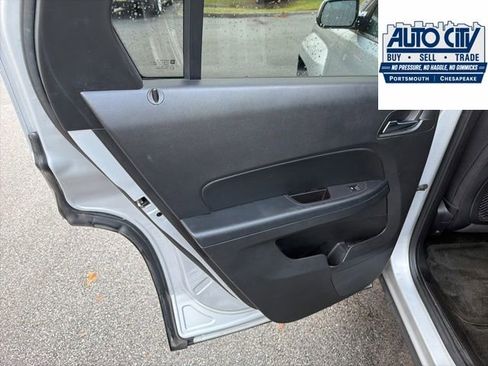 Used 2017 GMC Terrain SLE w/ Convenience Package FWD image 29