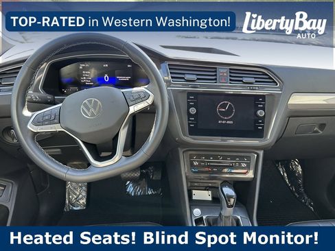 Used 2024 Volkswagen Tiguan SE image 15