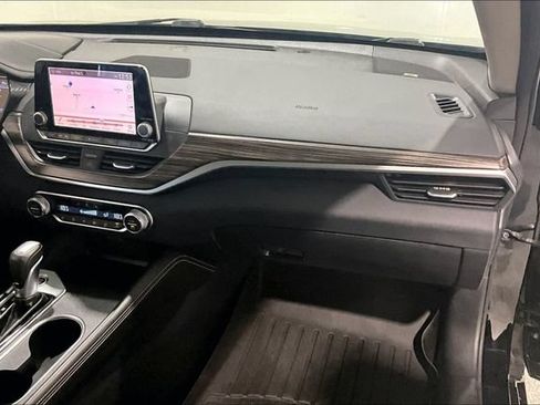 Used 2019 Nissan Altima 2.5 Platinum AWD/4WD image 33