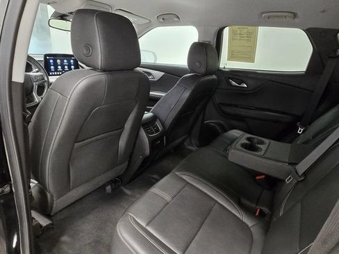 Used 2024 Chevrolet Blazer LT AWD/4WD image 23