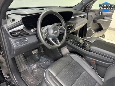 Used 2025 Buick Enclave Sport Touring image 12