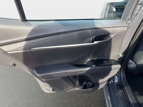 Used 2025 Toyota Camry SE w/ Multimedia Upgrade Package image 8