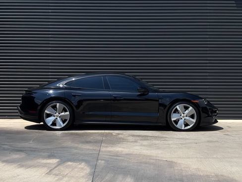 Certified 2022 Porsche Taycan RWD image 8