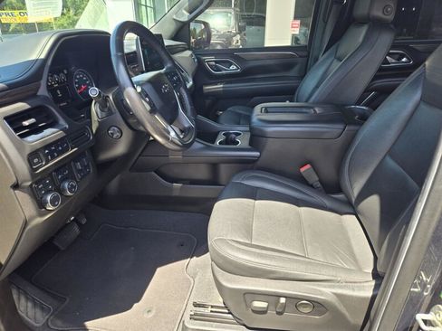 Used 2021 Chevrolet Suburban Z71 w/ Z71 Off-Road Package AWD/4WD image 21