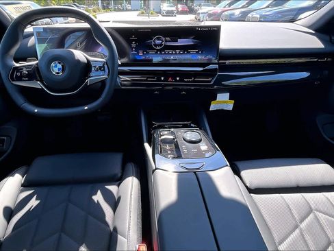New 2026 BMW 530i xDrive w/ Premium Package AWD/4WD image 5