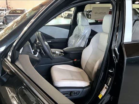 New 2026 Lexus TX 350 AWD w/ Technology Package image 9