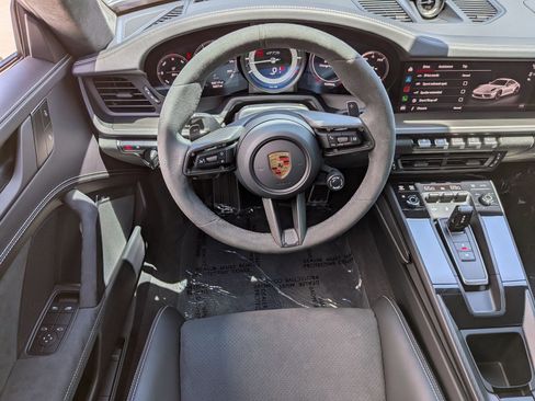 Certified 2024 Porsche 911 Carrera 4 GTS AWD/4WD image 16