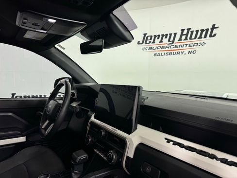 Used 2024 Toyota Tacoma TRD Sport image 32