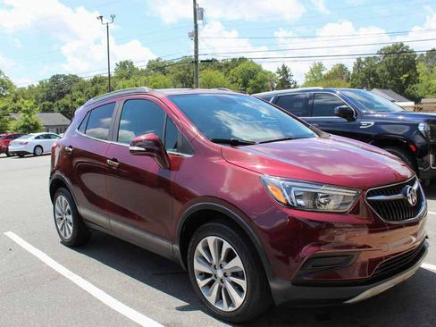 Used 2019 Buick Encore Preferred AWD/4WD image 3
