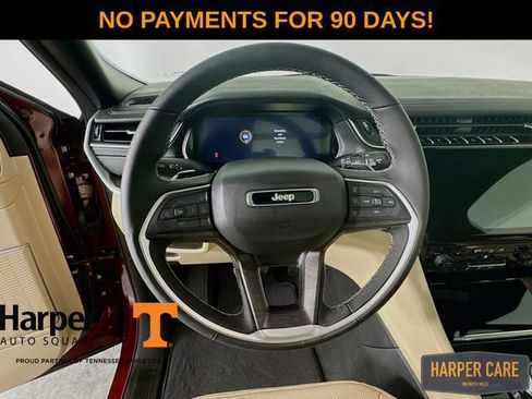 New 2025 Jeep Grand Cherokee Limited w/ Luxury Tech Group II image 14