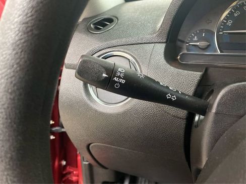 Used 2010 Chevrolet HHR LS image 21