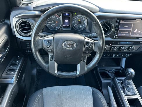 Used 2021 Toyota Tacoma TRD Off-Road w/ Technology Package image 16