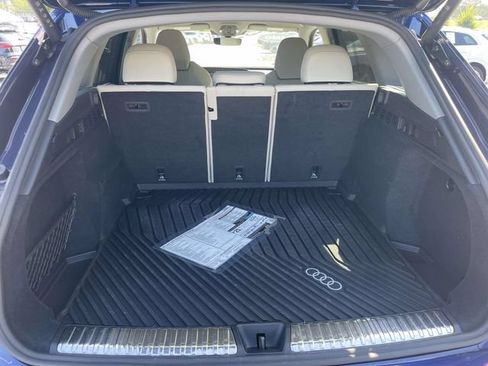 Used 2025 Audi Q5 Prestige AWD/4WD image 10