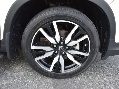 Used 2019 Honda Pilot Touring image 41