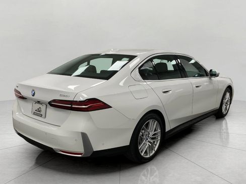 Certified 2024 BMW 530i xDrive w/ Convenience Package image 3