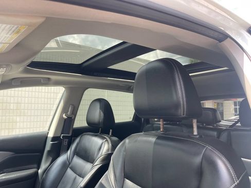Used 2022 Nissan Murano SL w/ SL Moonroof Package FWD image 22