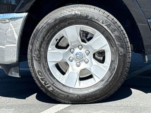 Used 2025 RAM 1500 Big Horn AWD/4WD image 15