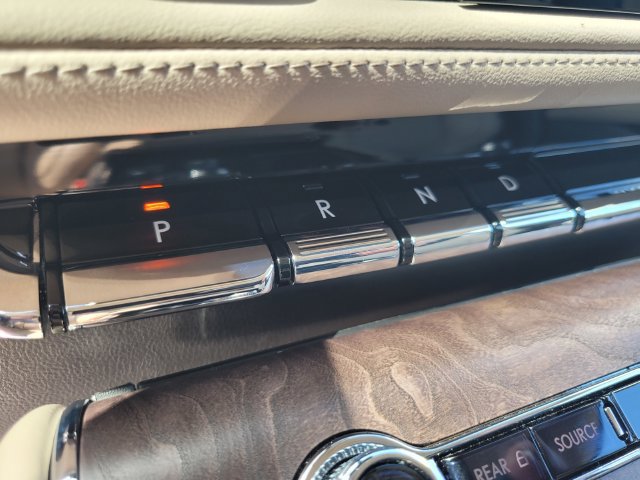 Certified 2023 Lincoln Aviator Reserve w/ Elements Package Plus RWD image 20