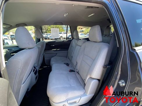Used 2019 Honda Pilot EX image 26
