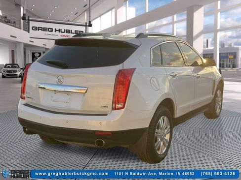 Used 2015 Cadillac SRX Luxury image 5