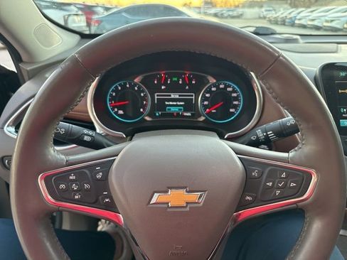 Used 2016 Chevrolet Malibu Premier w/ Driver Confidence Package II image 8