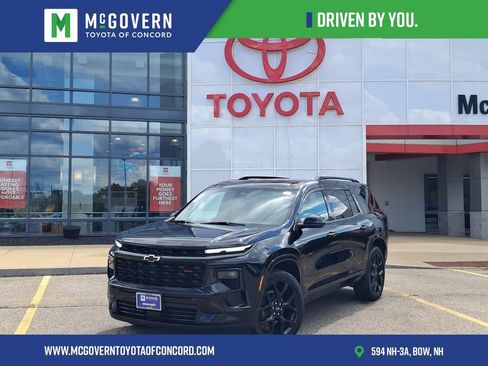 Used 2024 Chevrolet Traverse RS AWD/4WD image 12