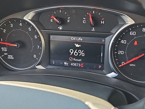 Used 2021 GMC Terrain SLT AWD/4WD image 19