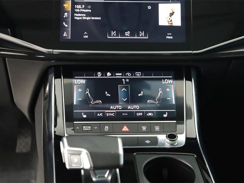 Used 2022 Audi Q7 3.0T Premium Plus image 20