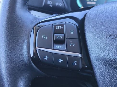 Used 2024 Ford Escape Platinum image 23