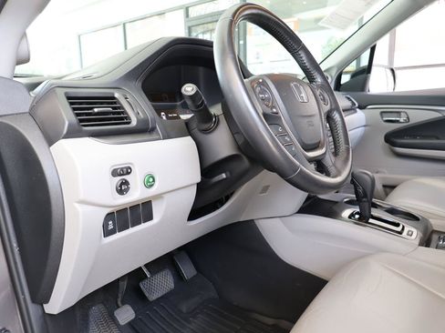 Used 2018 Honda Pilot EX-L image 41