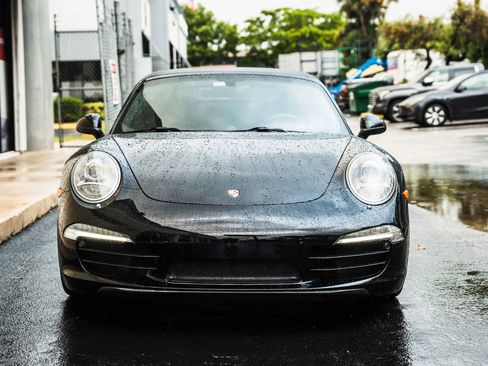Used 2014 Porsche 911 Carrera S RWD image 2
