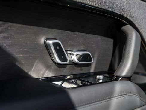 Used 2024 Land Rover Range Rover Sport Dynamic SE image 24