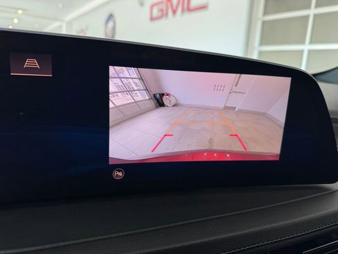Certified 2024 Cadillac XT4 Premium Luxury AWD/4WD image 19