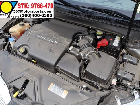 Used 2013 Lincoln MKZ AWD image 21