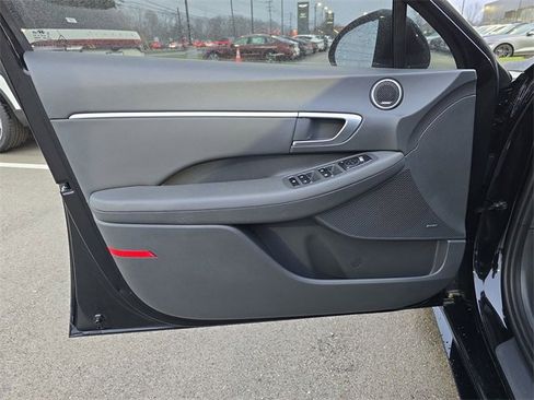 Used 2021 Hyundai Sonata SEL Plus w/ Tech Package image 13