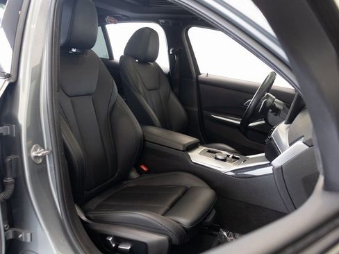 Used 2023 BMW M340i w/ Premium Package image 25