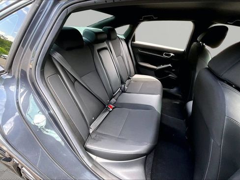Used 2025 Honda Civic Sport image 19